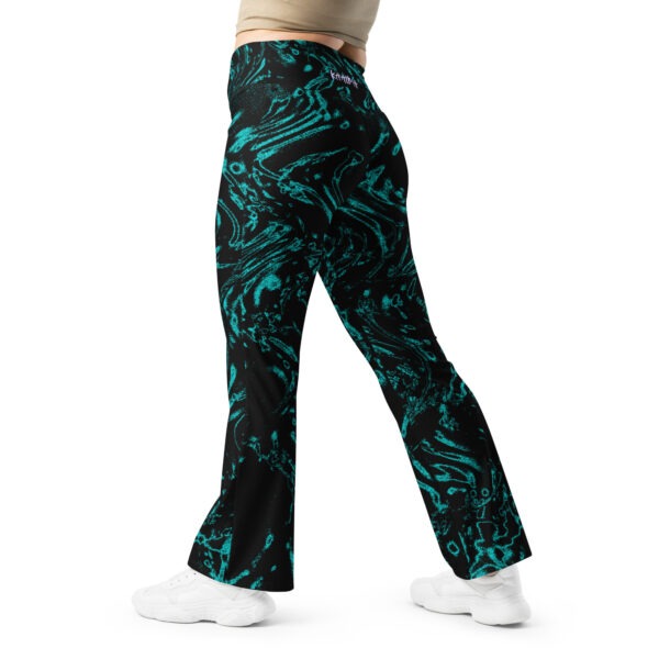 Waves Flare leggings - Image 3